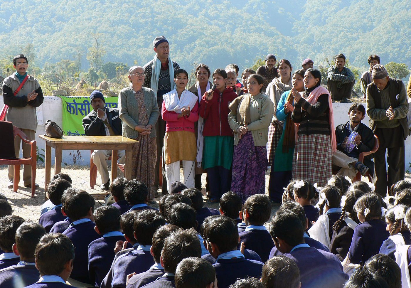 Kausani Mahila Sangathan raising awareness about Kosi in a government school