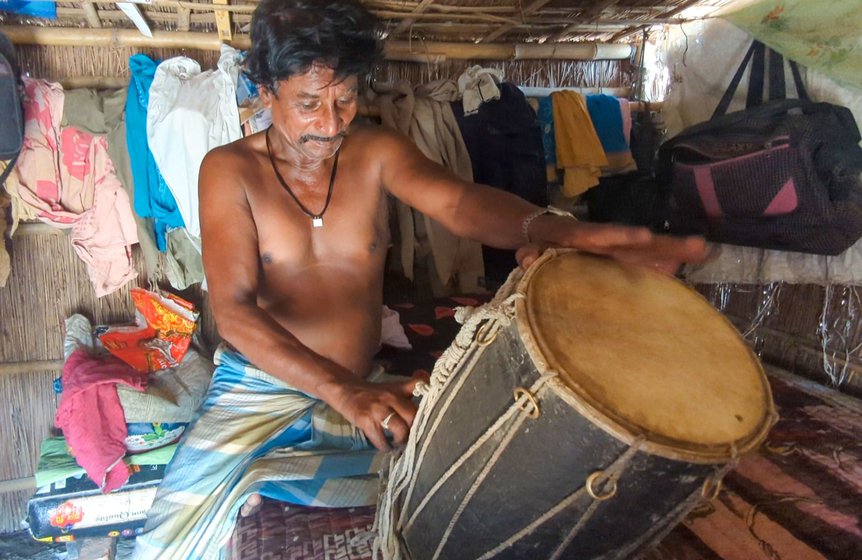 Before his performance, he takes five minutes to tighten the ropes on his dholak and drums his fingers to check the sound and goes on to sing the Alha-Udal saga.