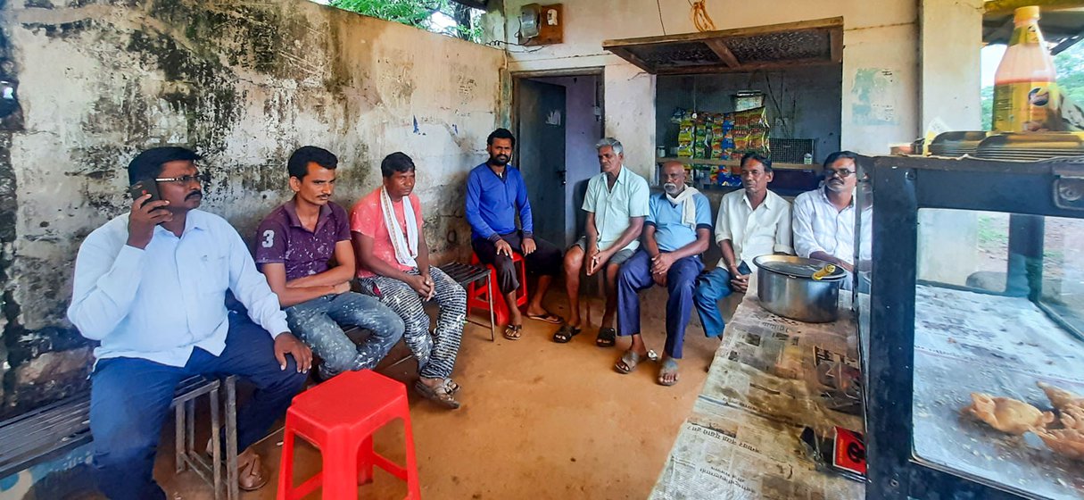 Villagers at a tea stall (left) n ear Chandli Bk. village. This stall runs from 10 in the morning and shuts before late evening in fear of the tiger and wild boar attacks. These incidents severely affect farm operations of the semi-pastoralist Kurmar community (right) who lose a t least 2-3 animals everyday