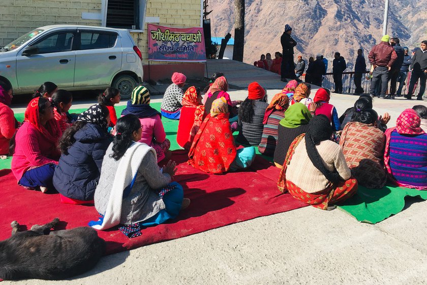 Women from Joshimath and surrounding areas at a sit-in protest in the town