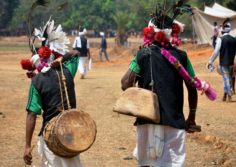 Adivasi dancers and musical troupes from different parts of (Uttar Bastar) 