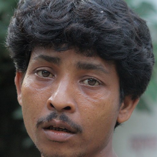 Raju Basfor is a Sweeper from Sitalkuchi, Sitalkuchi, Cooch Behar, West Bengal