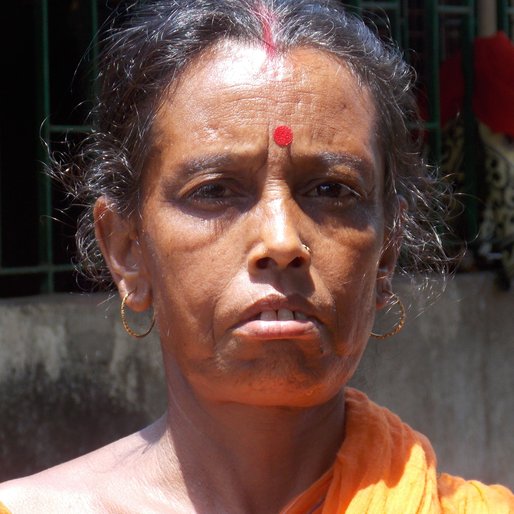 REKHA JANA is a Homemaker and daily wage worker from Kulbatpur, Pursurah, Hooghly, West Bengal
