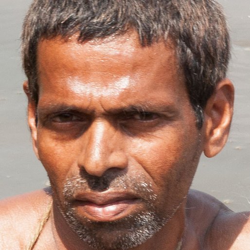 UMESH BOIEKAR is a Fisherman from Navelim (formerly Divar), Tiswadi, North Goa, Goa