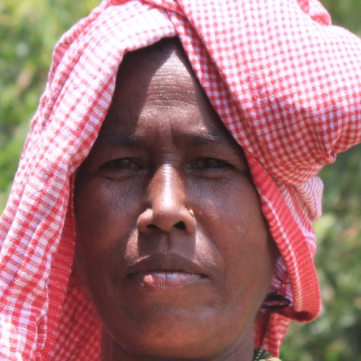 Bandana Mondal is a Homemaker from Madina, Goghat-I, Hooghly, West Bengal