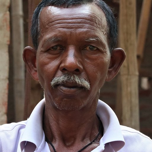 Bharata Mahali is a Former labourer (has a disability) from Dhangheri, Saraskana, Mayurbhanj, Odisha