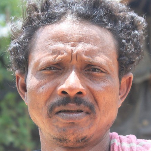 Buddhadeb Midde is a Farmer from Senhat, Khanakul-II, Hooghly, West Bengal