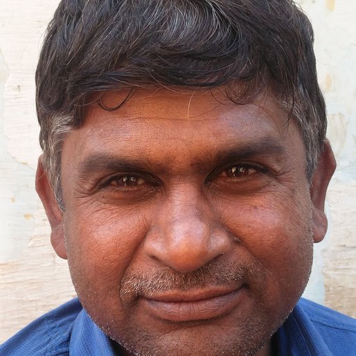 Suresh Kumar is a Doctor; runs a private clinic in his village from Bichpari, Mundlana, Sonipat, Haryana