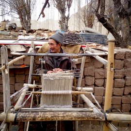 Tsering and his loom