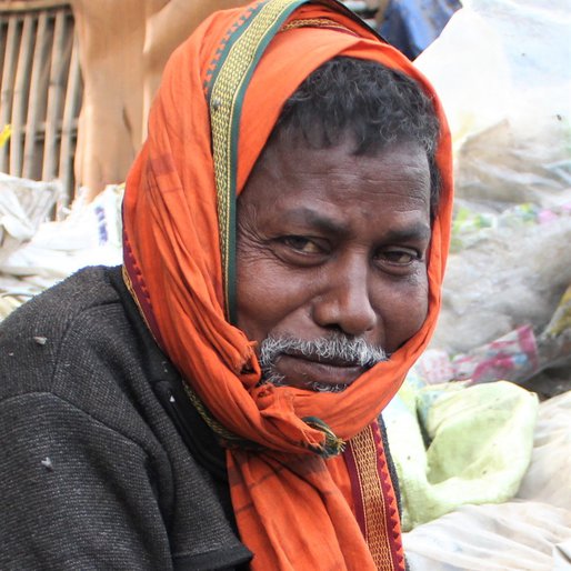 Hariya Mehto is a Waste worker from Patna (town), Patna, Patna, Bihar