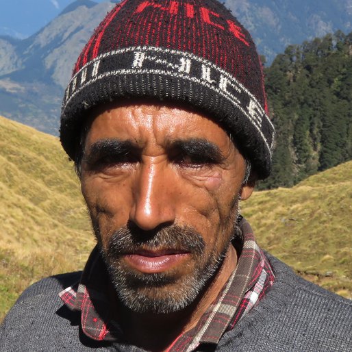 Mangal Singh Rawat is a Farmer (cultivates corn, potato, paddy and <em>rajma</em>) and trekking guide from Bhukki, Bhatwari, Uttarkashi, Uttarakhand