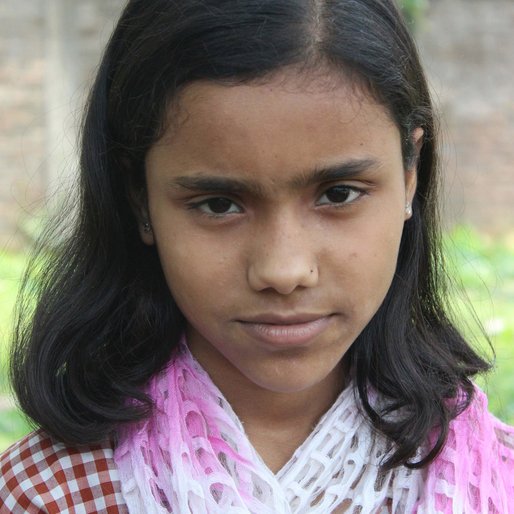 Hasmutara Zubi is a Class 8 student from Ramchandrapur, Khargram, Murshidabad, West Bengal