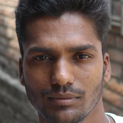 Tarun Biswas is a Daily wage labourer from Choa, Hariharpara, Murshidabad, West Bengal