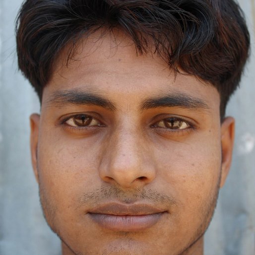 Subrata Das is a Fisherman from Bharatpur, Bharatpur-I, Murshidabad, West Bengal