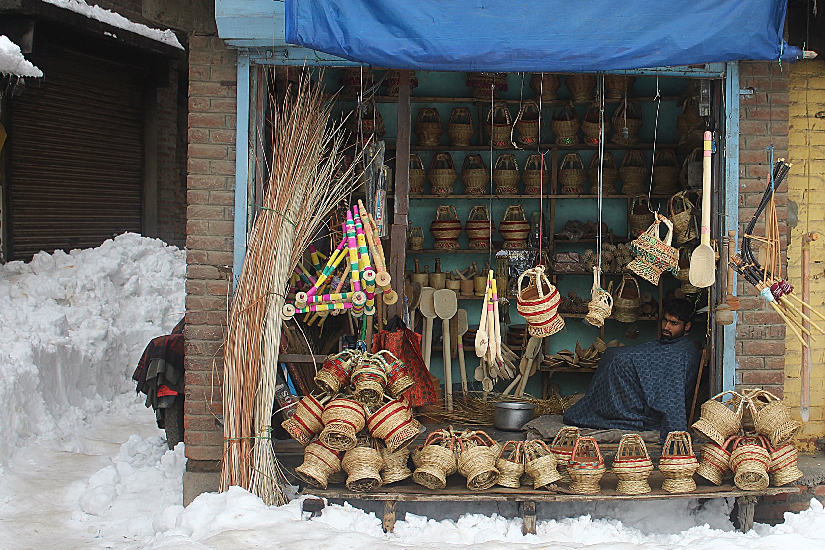 A kangri shop in Charar-i-Sharief, which sees, on average, 10-20 customers a day