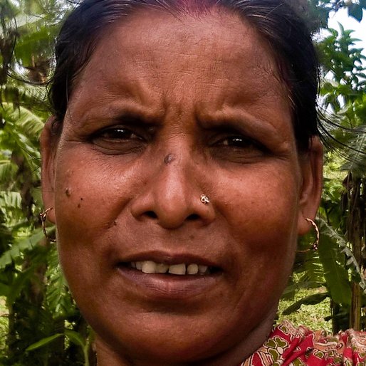LAXMI HALDER is a Homemaker from Bhajanghat, Krishnaganj, Nadia, West Bengal
