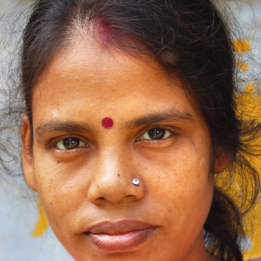 Maina Maity is a Homemaker from Baichi, Shyampur-II, Howrah, West Bengal