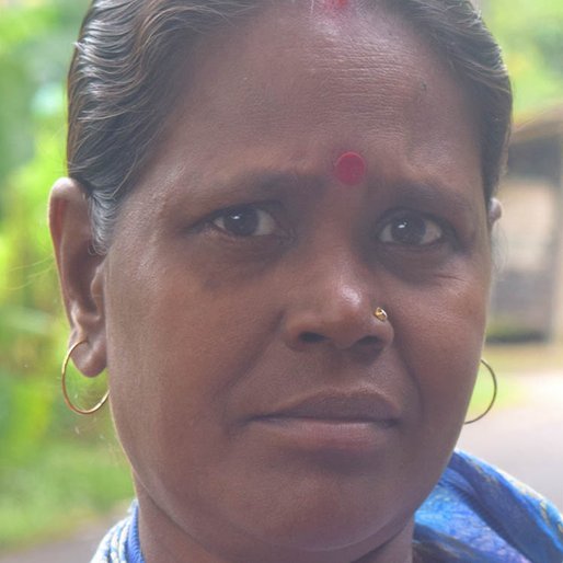 Susmita Bag is a Homemaker from Burul, Budge Budge-II, South 24 Parganas, West Bengal