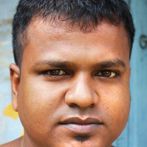 Uttam Maity is a Wage labourer from Baichi, Shyampur-II, Howrah, West Bengal