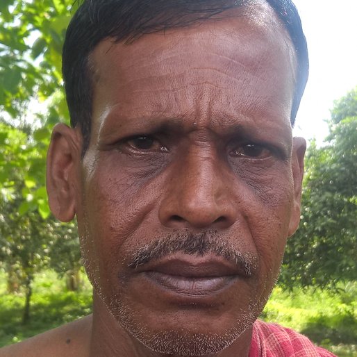 RAJAN GHOSH is a Agricultural labourer from Bhajanghat, Krishnaganj, Nadia, West Bengal