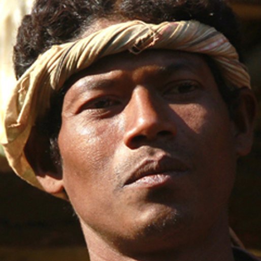 JAITRU GIRI is a Daily wage manual labourer from Sundergarh, Sundargarh, Odisha