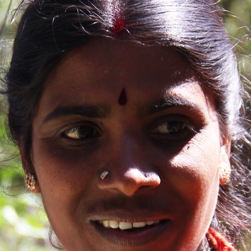 RAJAKUMARI is a Fruit seller from Yercaud, Yercaud, Salem, Tamil Nadu