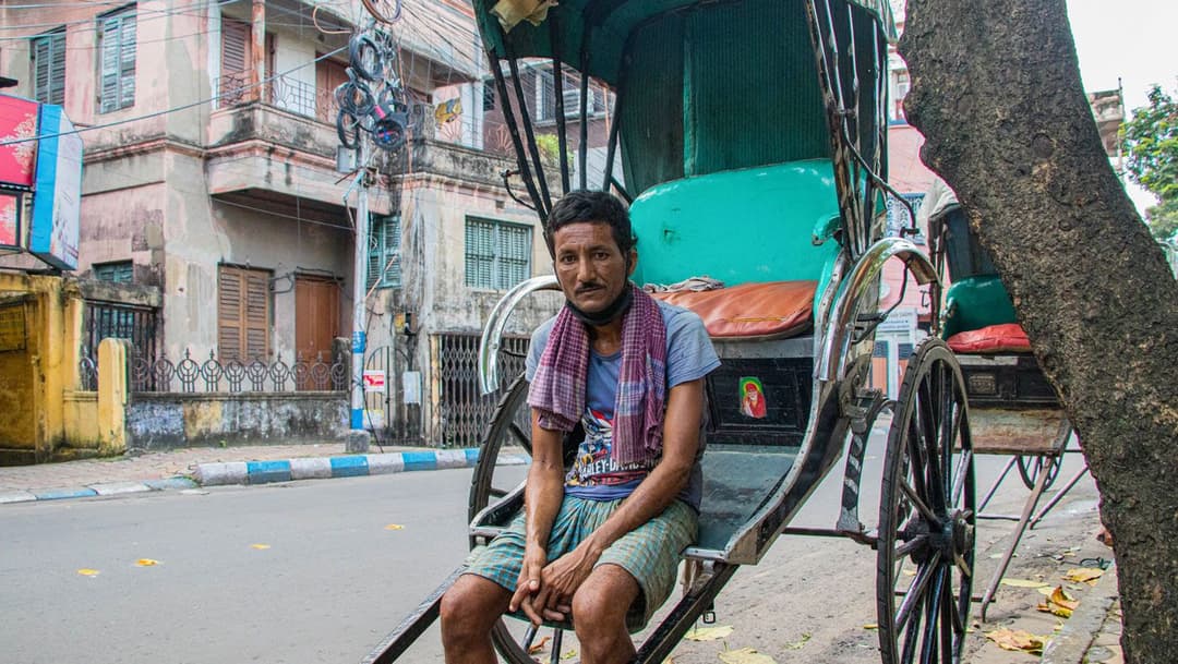 ಕೊಲ್ಕತ್ತಾದಲ್ಲಿ ಬದುಕಿನ ಗಾಡಿ ಎಳೆಯಲು ಪ್ರಯತ್ನಿಸುತ್ತಿರುವ ಲಲ್ಲನ್‌ ಪಾಸ್ವಾನ್‌