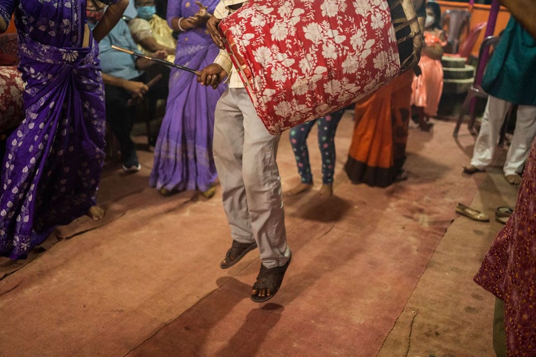 ڈھاک اور ڈھاکیوں سے ہی ہے درگا پوجا کی رونق