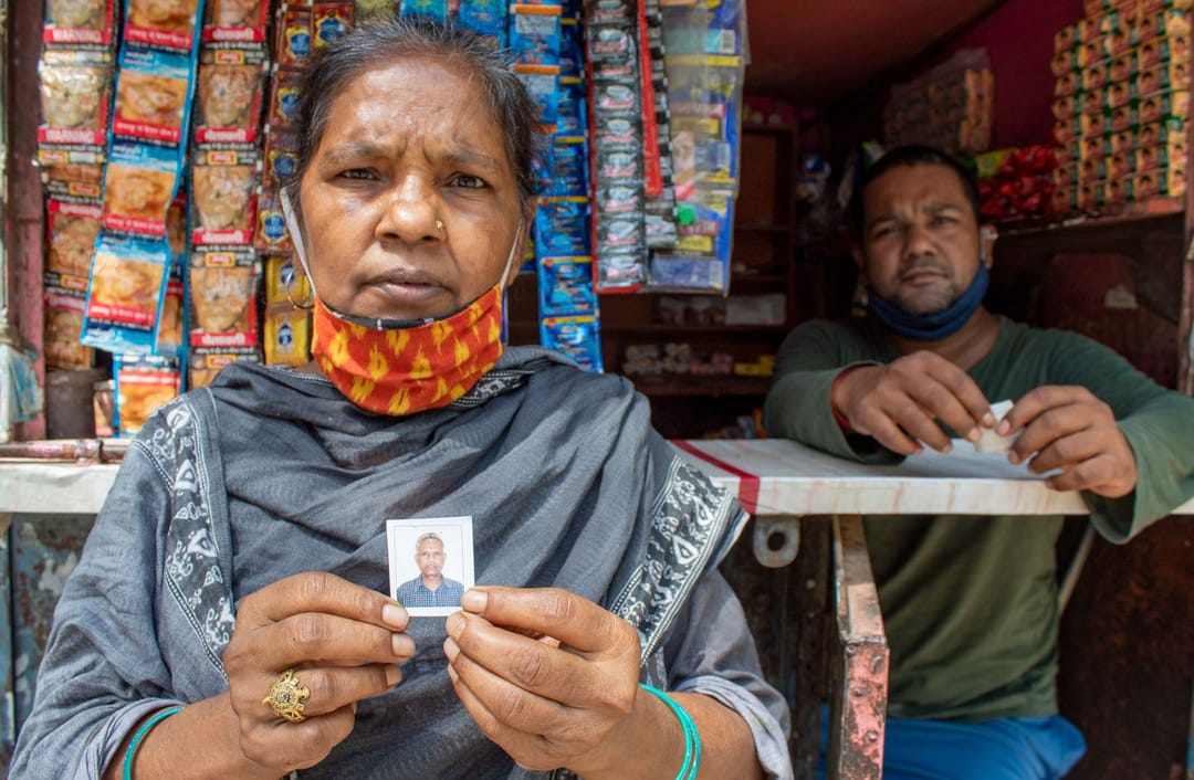 कोरोना टेस्टिंग से जुड़ी ख़ामियों ने जाने कितनों को मौत के मुंह में ढकेला