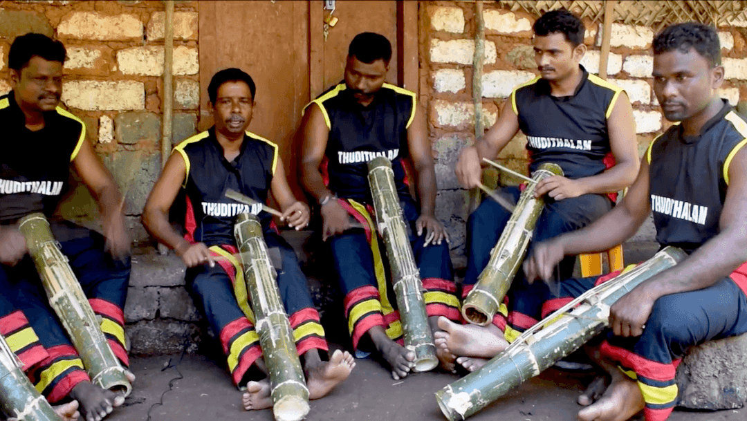 காசர்கோட்டின் மூங்கில் பறை இசை கலைஞர்கள்