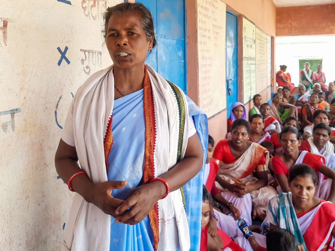 സമ്മാനം നൽകുന്ന കരാറുകാരെ സൂക്ഷിക്കുക