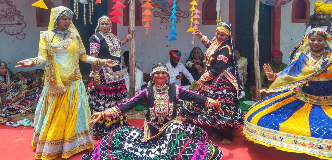 لوک فنکاروں کو معاشی عدم تحفظ سے بچانے کی کوشش