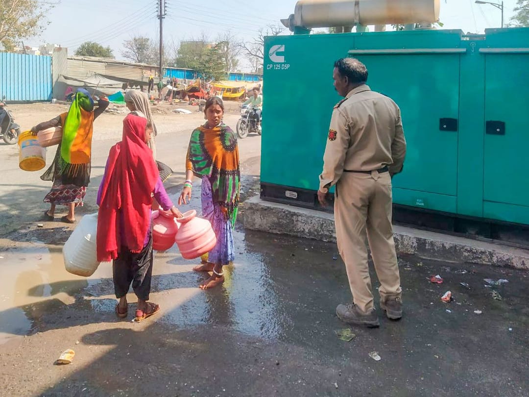 غریبوں کیلئے نہ پینے کا پانی، نہ رہنے کا ٹھکانہ