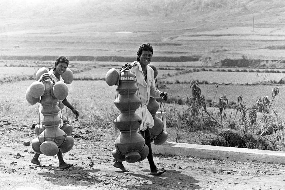 मलकानगिरी: साप्ताहिक हाट में जीवन की बाट जोहते धुरुआ