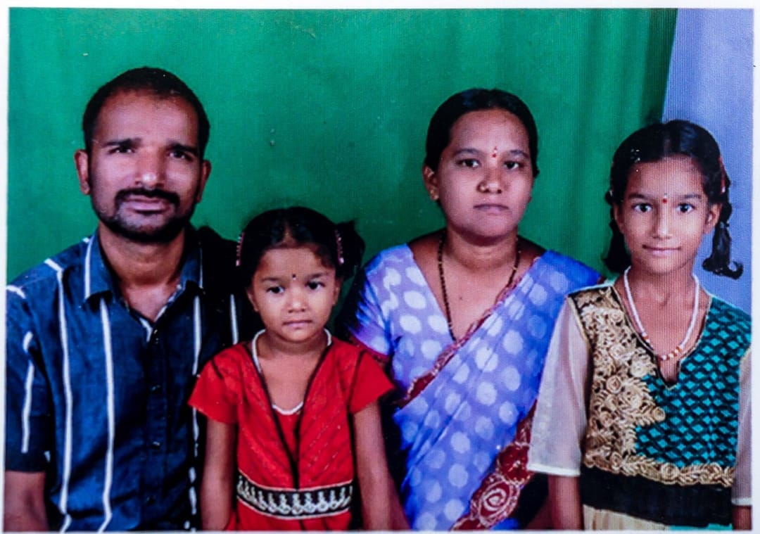 ’کھادی کے بغیر، میں یہاں نہیں ہوتا‘