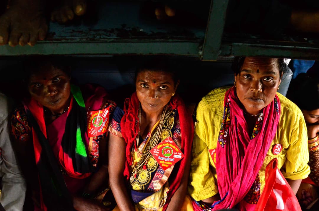 ডাহানু থেকে দিল্লি, মাটি কামড়ে পড়ে থাকার সংগ্রাম