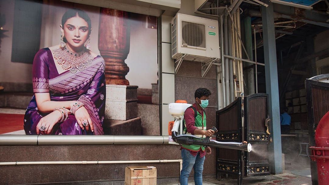 সাফাই কর্মচারী: অবজ্ঞার প্রাপ্তি নামমাত্র মজুরি