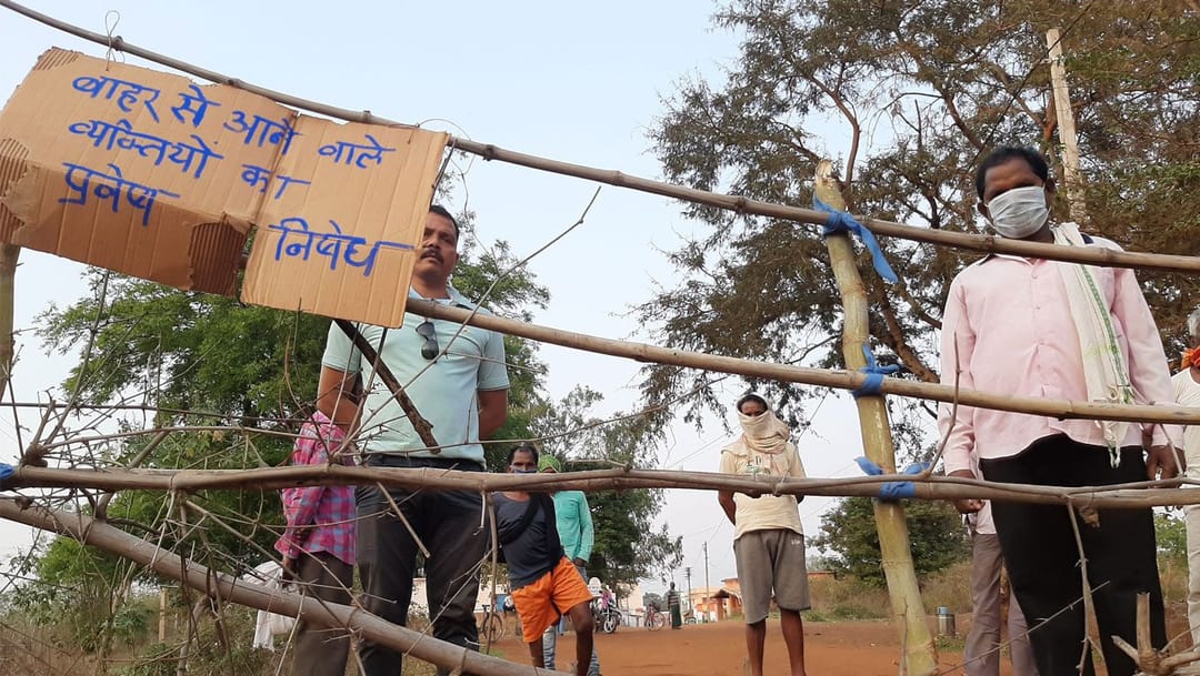 ছত্তিশগড়: সামাজিক ব্যবধানের ব্যারিকেড