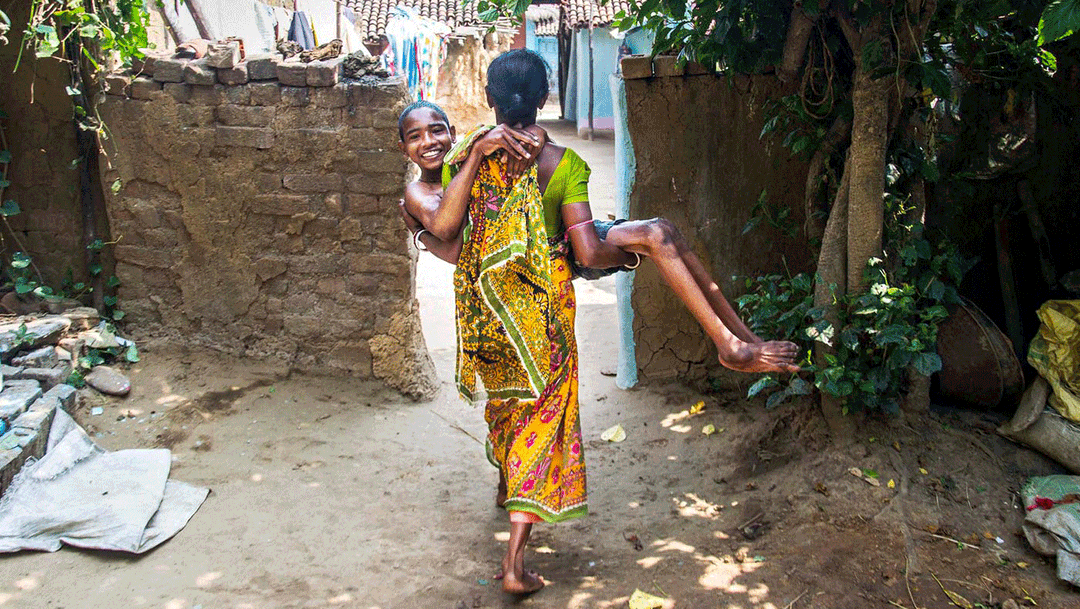 بنگو میں جسموں کو توڑنے والی کچ دھات