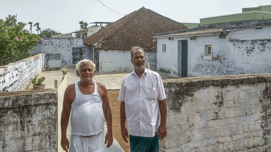 जमिनीच्या किंमती तेजीत, शेती मात्र घाट्यात