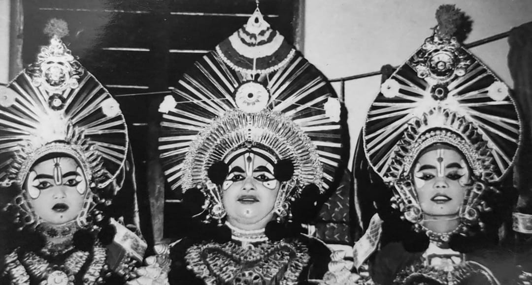 परंपरेच्या चौकटी मोडून महिलांची यक्षगानात वाटचाल