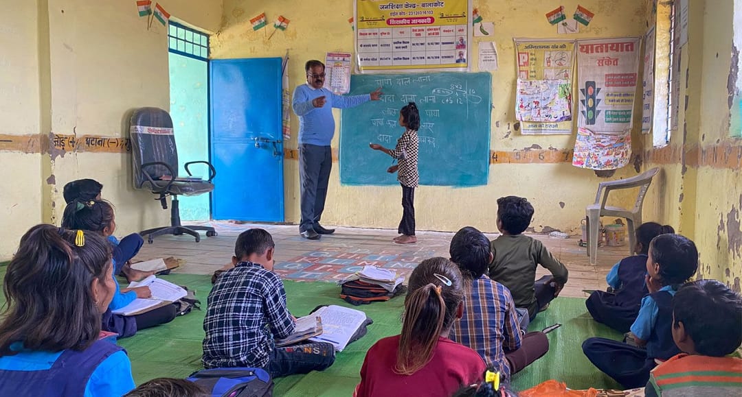 In Daba school: tigers to move in
