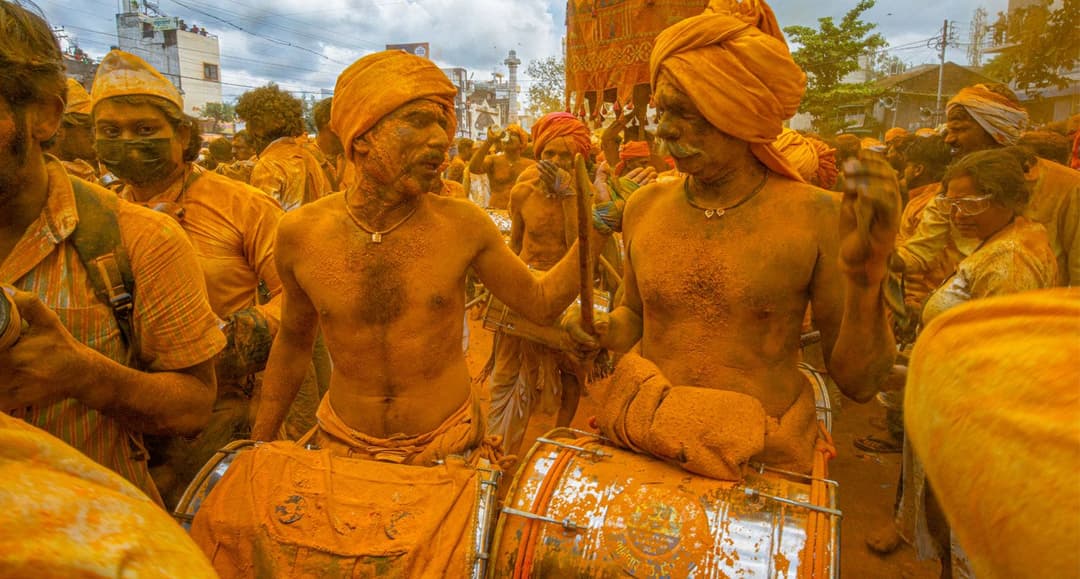 Chasing the yellow clouds of Pattan Kodoli