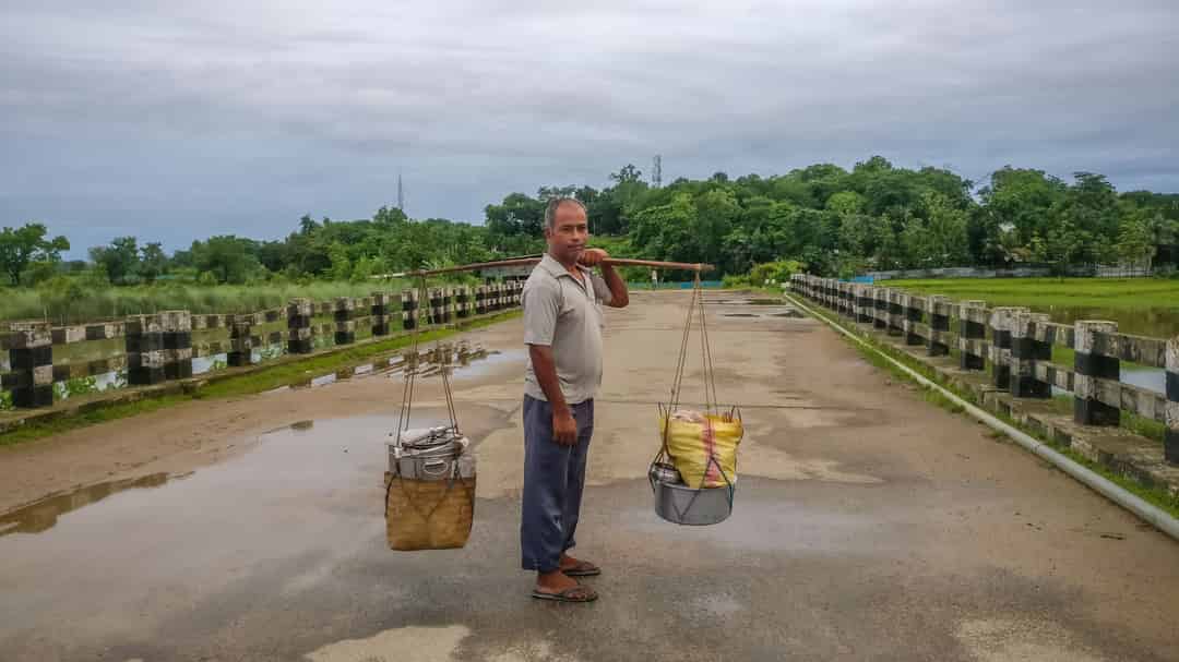 తీపిచేదుల జీవనపథనం: రాఖాల్ నుండి రసగుల్లాల వరకు