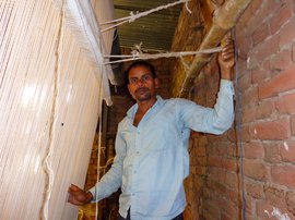 Mirzapur’s carpet weavers: tied up in knots