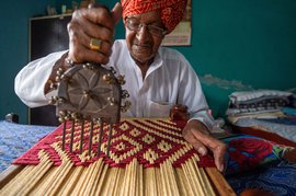 ‘কেউ না কেউ ঠিক চারপাইয়ের খোঁজ করবে’