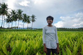 तमिलनाडु: कृषि व्यवसाय का स्वरूप बदलती 21 वर्षीय अक्षया