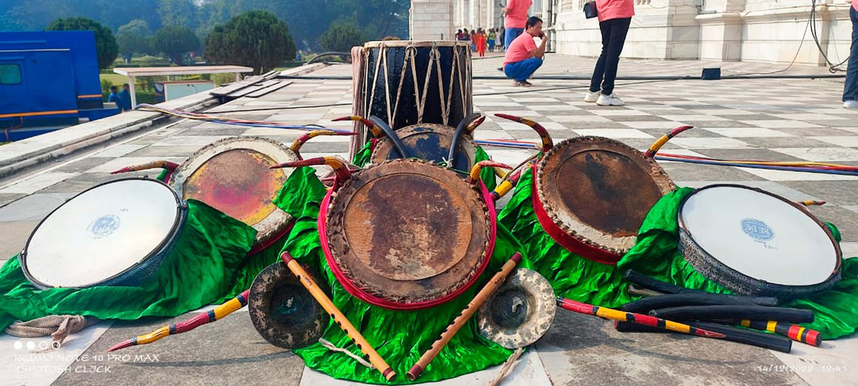 Panchabadya dulduli Tasha(on the left), nishan (with deer horns), dhol (in the middle at the back), mahuri (flute in front) and kasthal (metal cymbals)