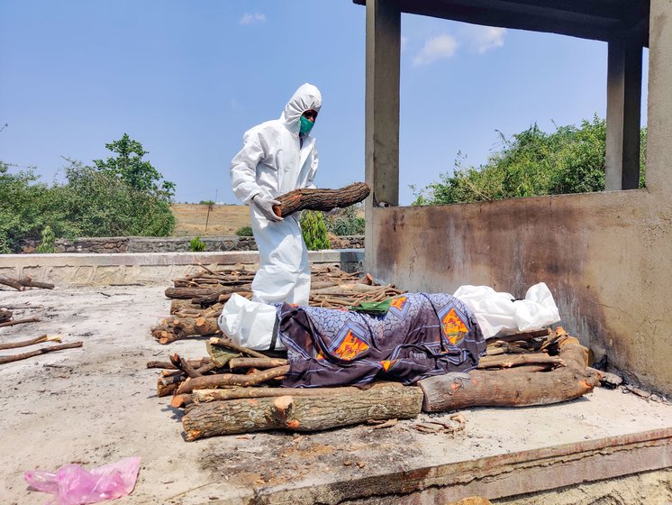 Every day since the start of April, 15-20 bodies are being brought to the crematorium in Osmanabad town