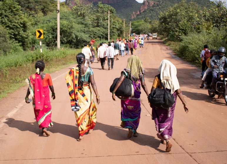 Left: Women mine workers join the 70 kilometre-protest march organised in October 2022 from Sandur to Bellary, demanding compensation and rehabilitation.